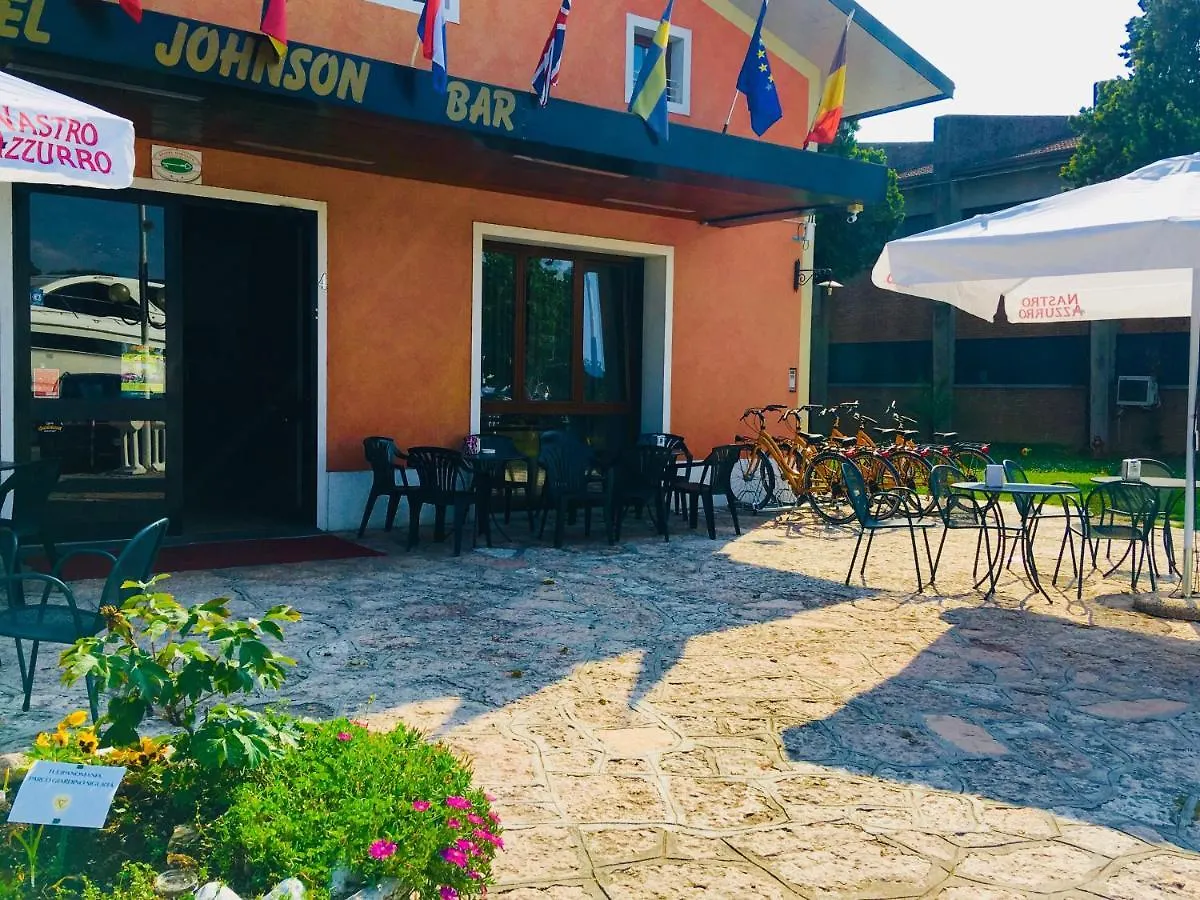 Hotel Johnson Peschiera del Garda 2*,  Włochy